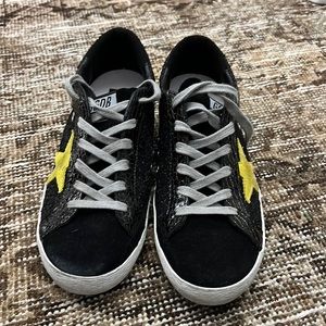 Golden Goose Superstar Black Sneaker size 39